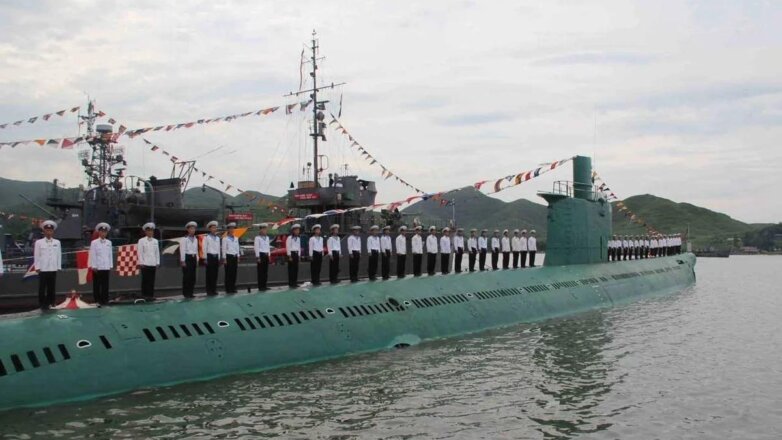 СМИ: оснащенную ядерным оружием подводную лодку спустили на воду в КНДР
