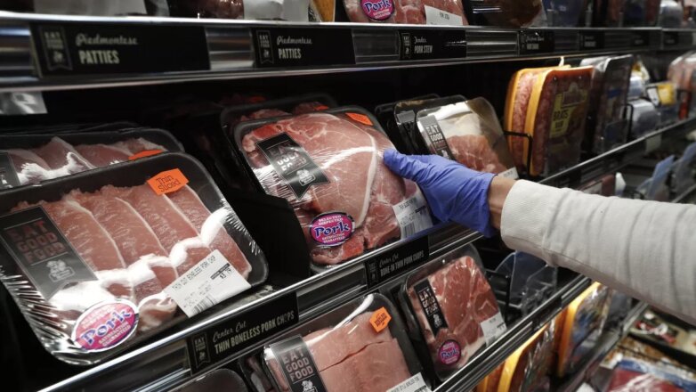 Американцев во время пандемии коронавируса оставили без мяса