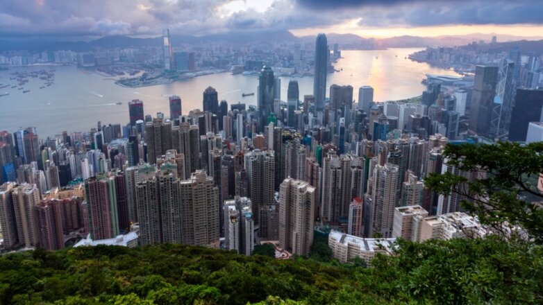 США приостановили преференциальный режим в отношении Гонконга
