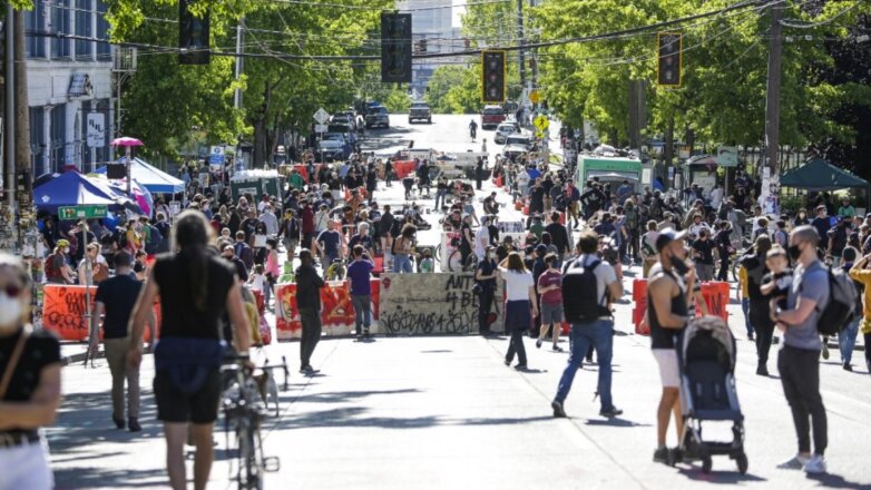 Протестующие в Сиэтле США Автономная зона Капитолийского холма - CHAZ