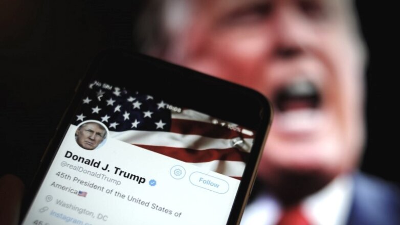 Трампа навсегда заблокировали в Twitter