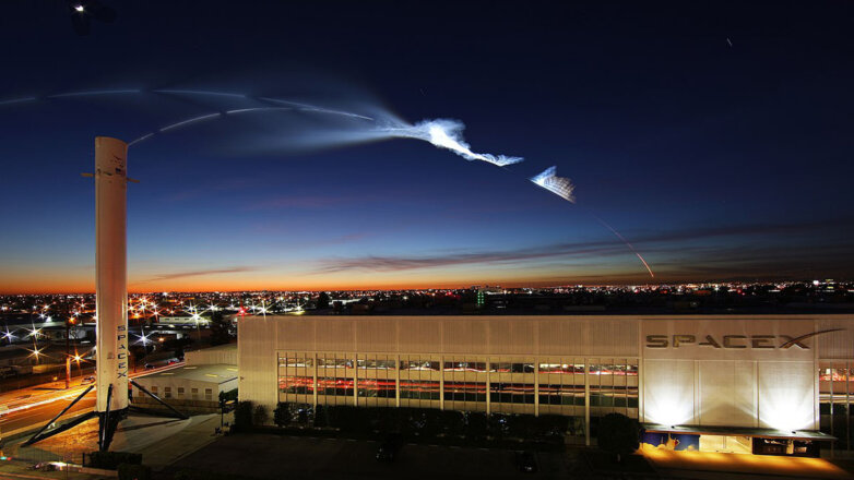 SpaceX снова отложила на неопределенный срок запуск спутников Starlink