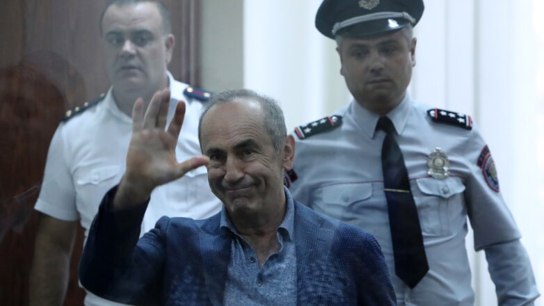 В Армении освободили экс-президента Роберта Кочаряна
