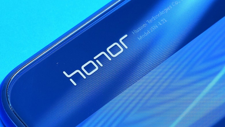 Новый смартфон Honor впервые «засветился» в сети