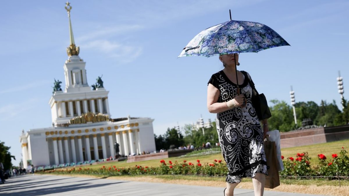 В Москве сохранится аномальная жара