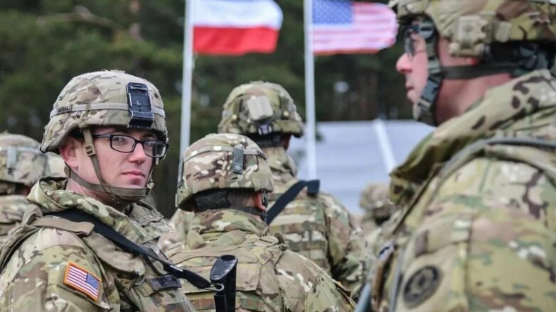 Польша хочет построить "большой хаб" для переброски войск НАТО