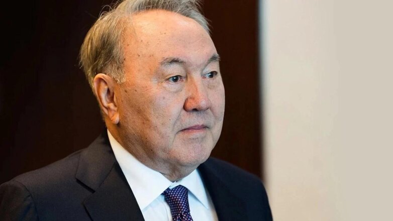 Третий зять Назарбаева ушел с публичной должности