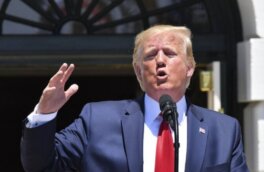 Трамп обвинил Россию в краже «супер-пупер ракеты»