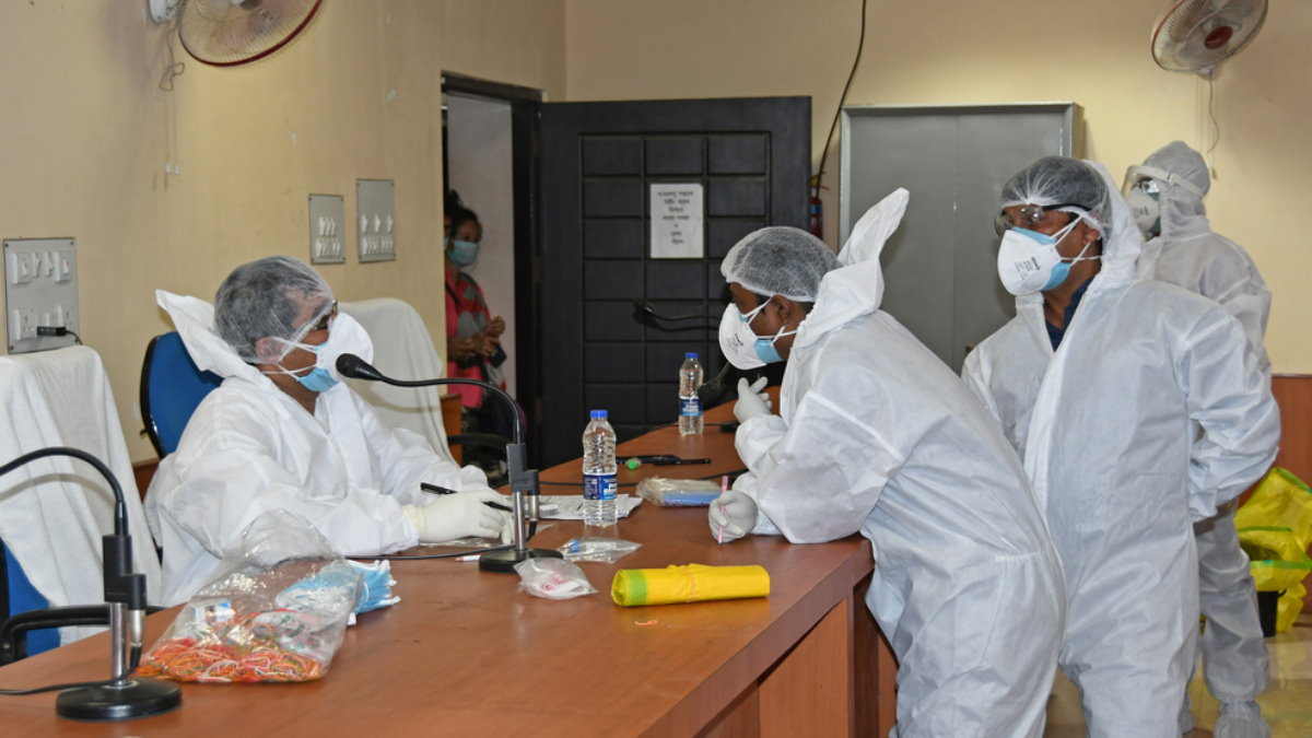 Индия врачи коронавирус