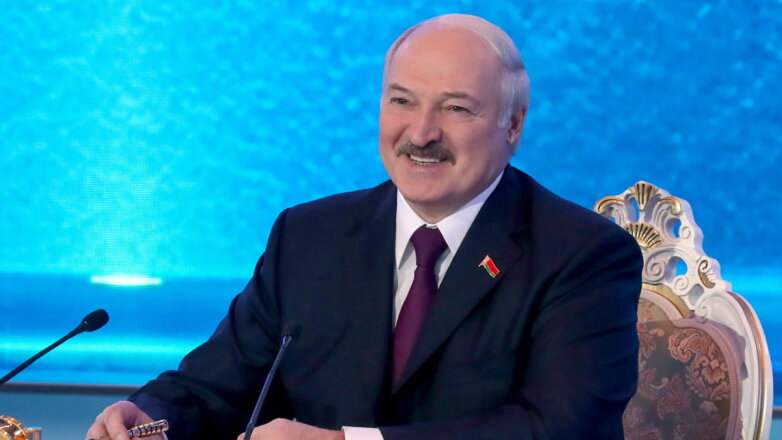 Президент Белоруссии Александр Лукашенко улыбается