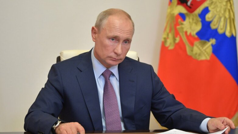 Путин поручил кабмину упростить онлайн-продажу безрецептурных лекарств