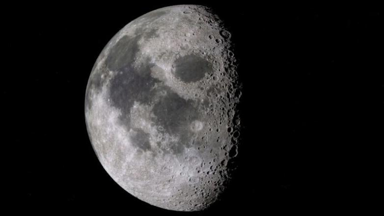 Ученые заметили странную ржавчину на Луне