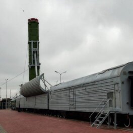 Названы сроки создания нового ракетного поезда «Баргузин»