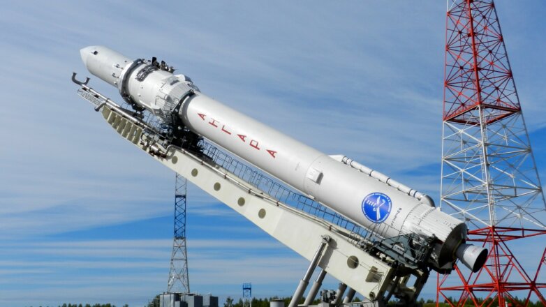 Для полета на Луну могут понадобиться четыре ракеты "Ангара"