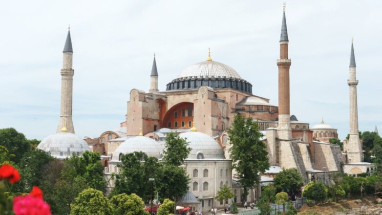 В Турции назвали дату начала богослужений в соборе Святой Софии
