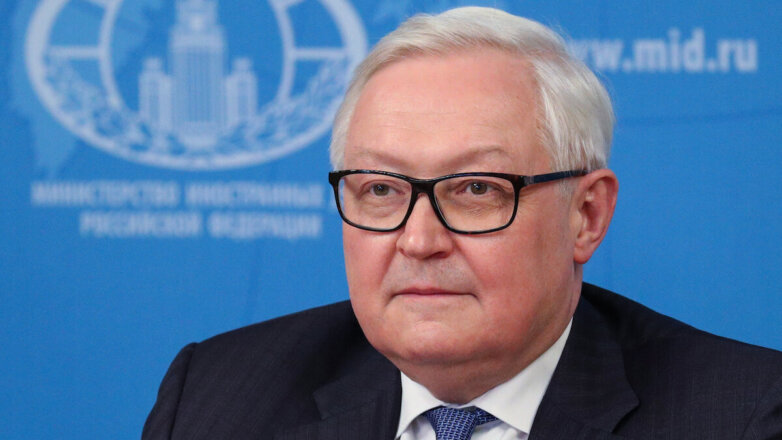 Рябков рассказал о помехе в подготовке к саммиту Путина и Байдена