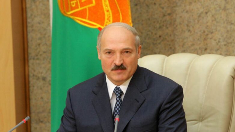 Лукашенко поручил пригласить в Белоруссию генпрокуроров из России и Украины