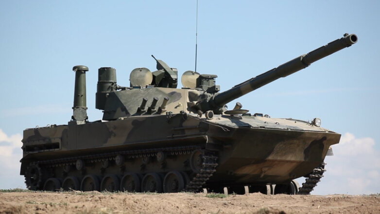 В России начались испытания легкого плавающего танка