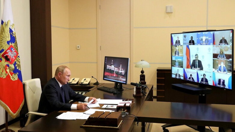 Владимир Путин Совещание с членами Правительства видеоконференция телеконференция один