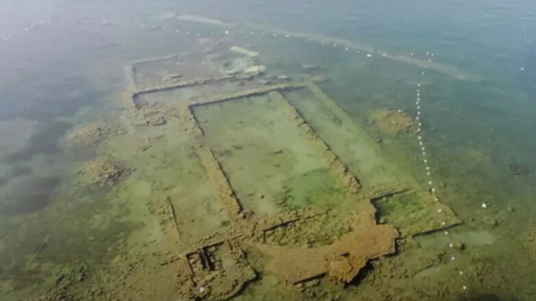 Коронавирус вернул Турции затонувшую на дне озера 1600-летнюю базилику
