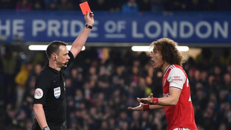The Times: за кашель на соперника в Англии разрешат давать красную карточку