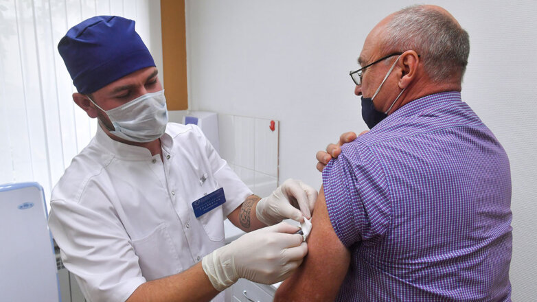 Попова рассказала, что вакцинация от гриппа в России закончена