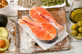 Врачи назвали доступные продукты, снижающие холестерин