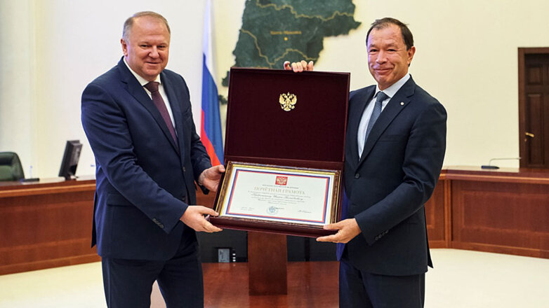 Руководители УГМК получили грамоты от президента страны