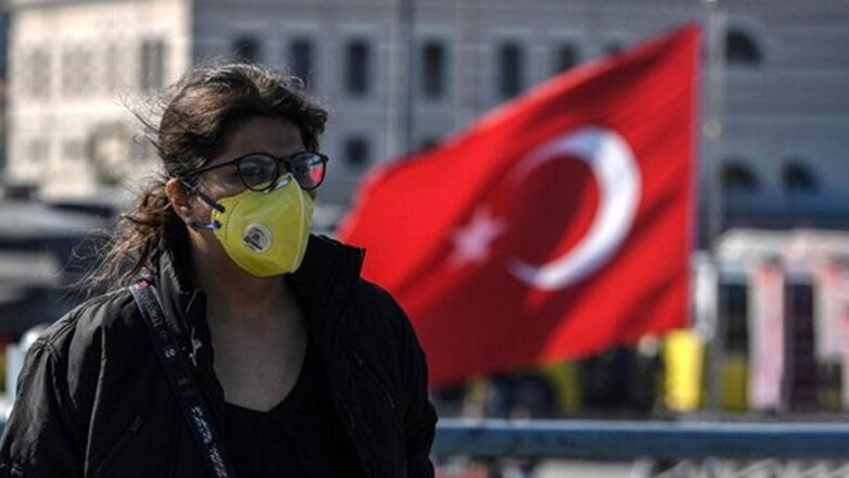 В Турции ввели "частичный" комендантский час
