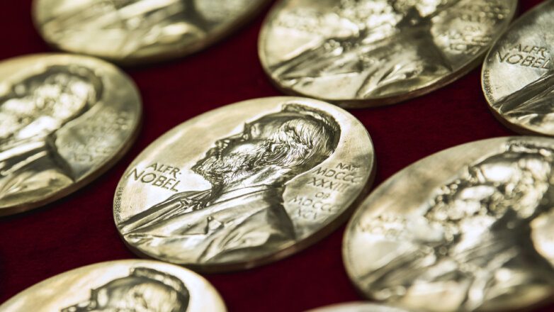 Премиальные от Нобеля: как зарабатывают миллионы на поощрение лауреатов