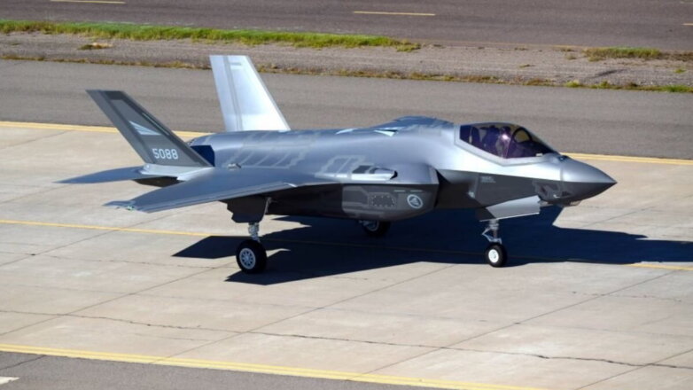 Пентагон разрешил приемку F-35, несмотря на наличие не отвечающих нормам металлов