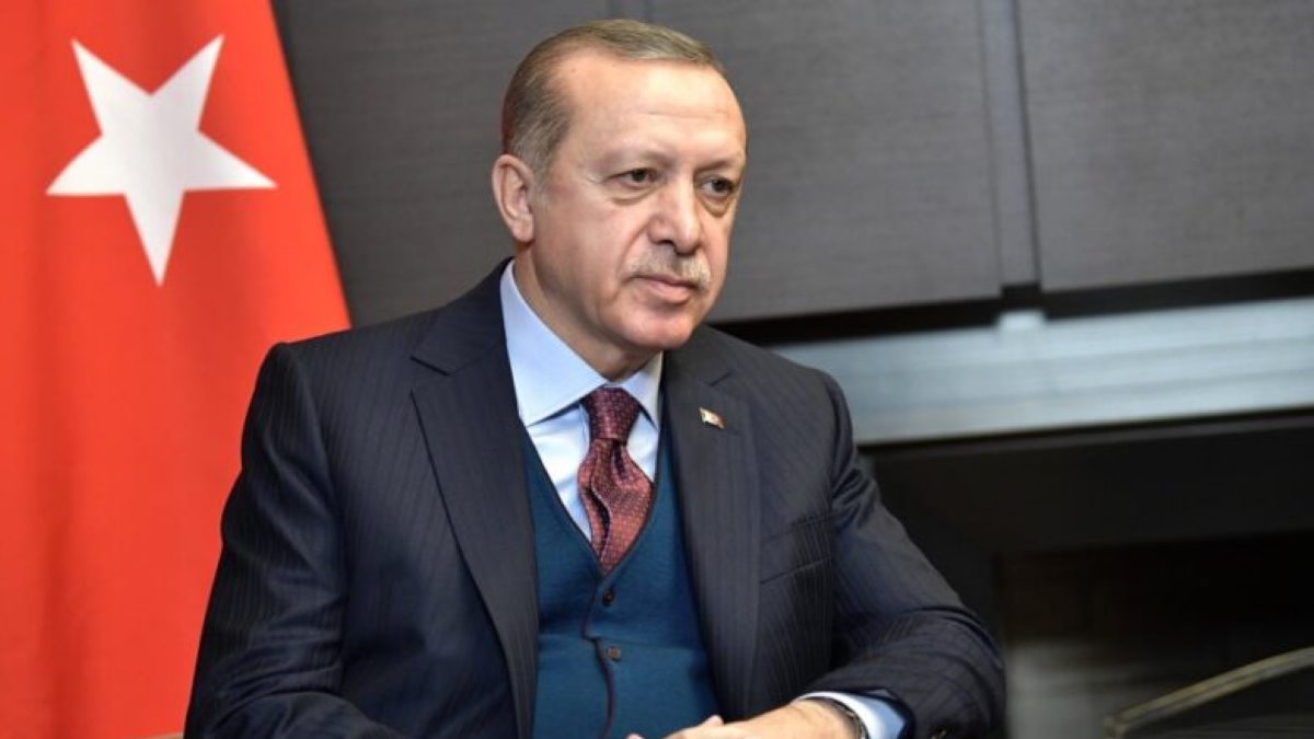 Эрдоган анонсировал смягчение в Турции ограничений по COVID-19 в июне