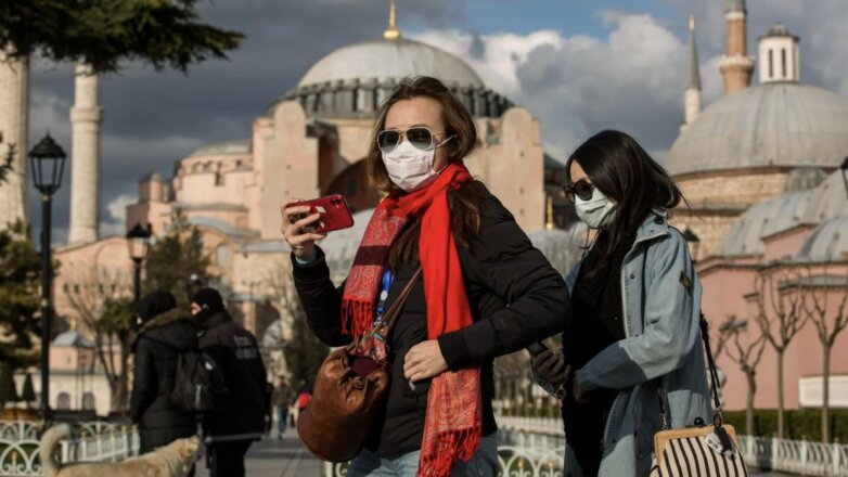 Турция продлила запрет на въезд без справок о COVID-19