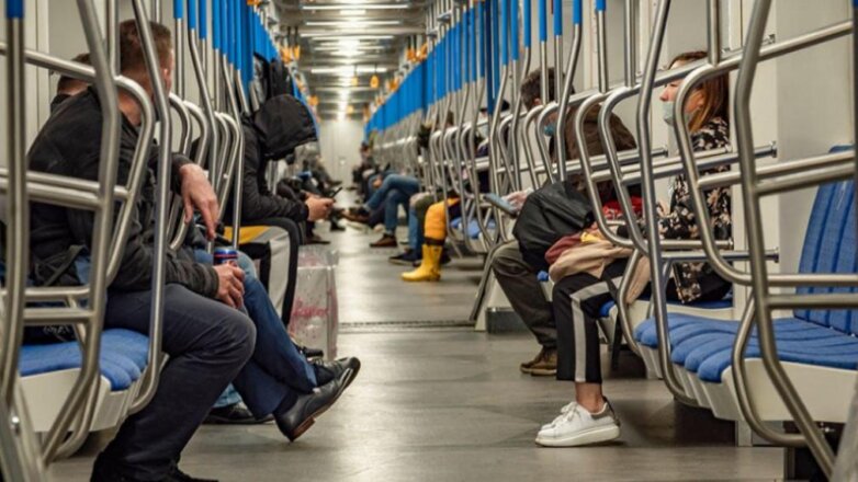 Машинист московского метро раскрыл тип самых раздражающих пассажиров