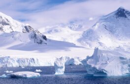 В оттаявших ледниках обнаружили «древние сокровища»