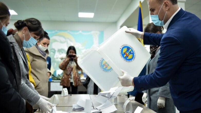 Молдавия выборы голосование избирательная урна бюллетени подсчёт голосов