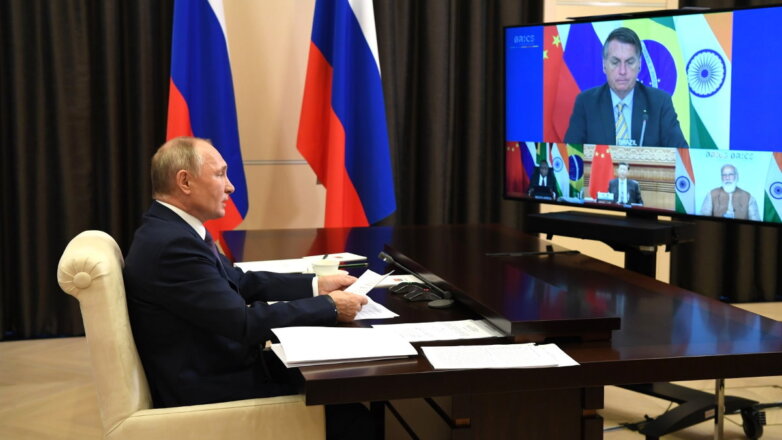 Владимир Путин и саммит БРИКС в режиме видеоконференции