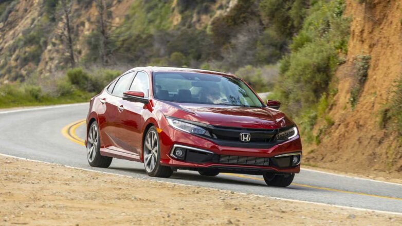 Honda показала Civic нового поколения: видео