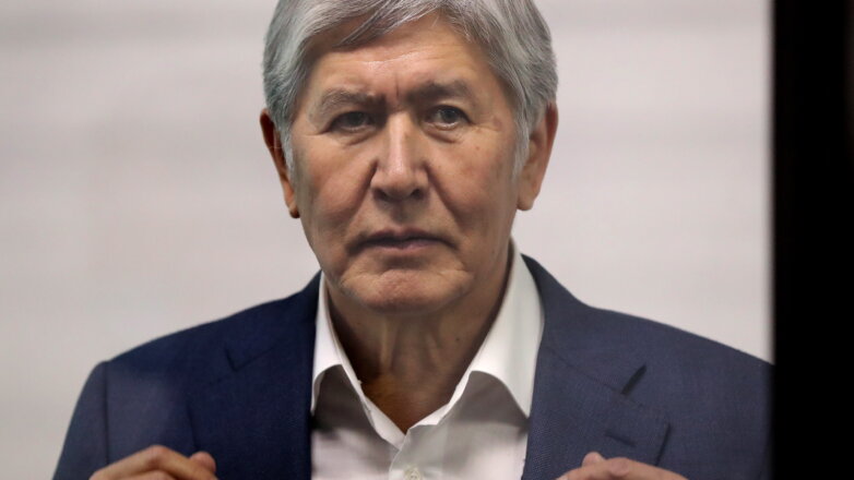 Приговор экс-президенту Киргизии Атамбаеву отменили