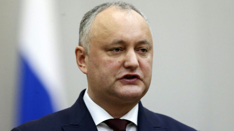 Додон допустил, что власти Молдавии содействуют поставкам оружия на Украину
