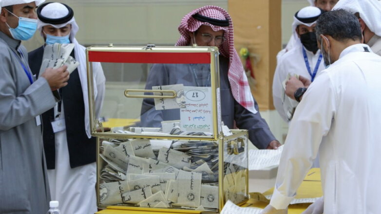 Парламент Кувейта на две трети обновил состав по итогам выборов