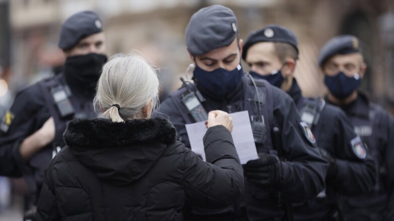Германия полиция в масках