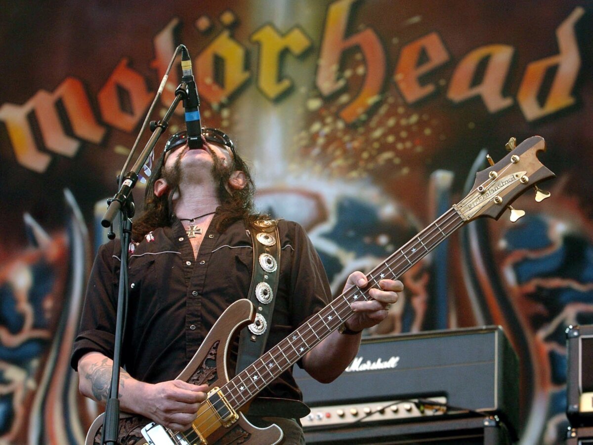 Lemmy on Stage