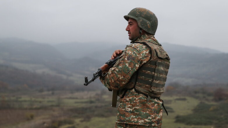В Армении обвинили Азербайджан в новом наступлении на Карабах
