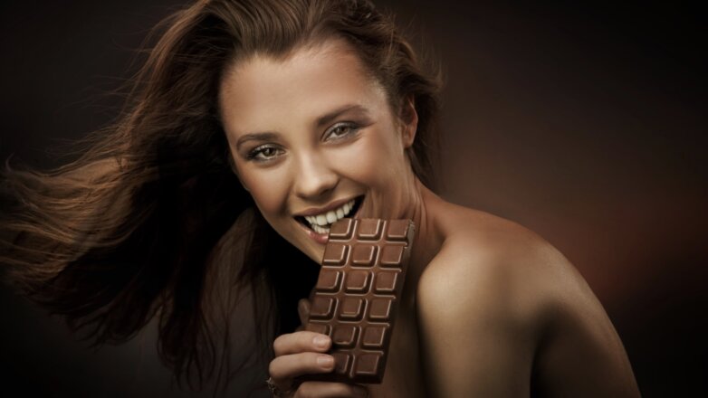 Темный шоколад оказался эффективным средством от пяти недугов