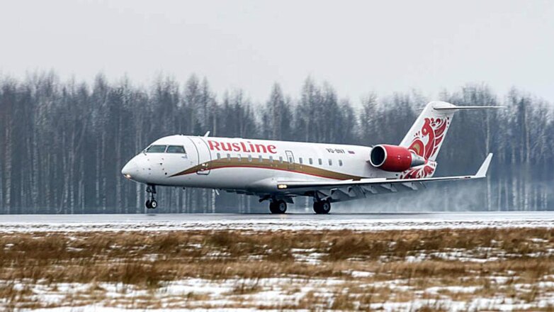 Названа причина экстренной посадки пассажирского самолета на Урале