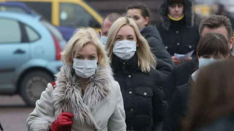 Эпидемиолог рассказал, когда следует носить маску на улице