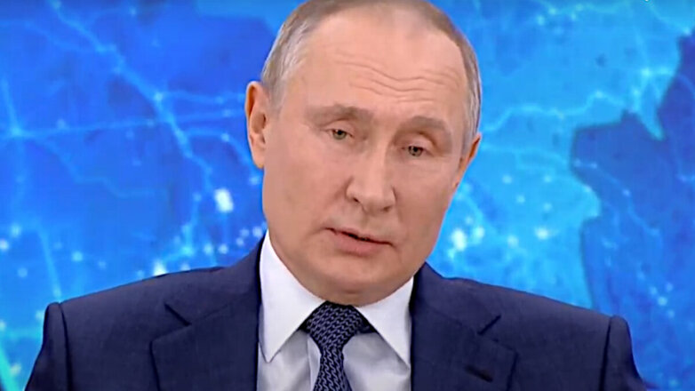 Путин пообещал разобраться с судьбой денег на выплаты врачам