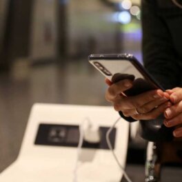 Экстренные службы смогут звонить с сотовых телефонов россиян