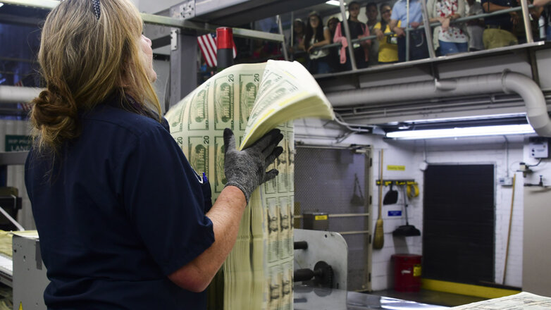 Байден и печатный станок: как США погасят пандемию долларами
